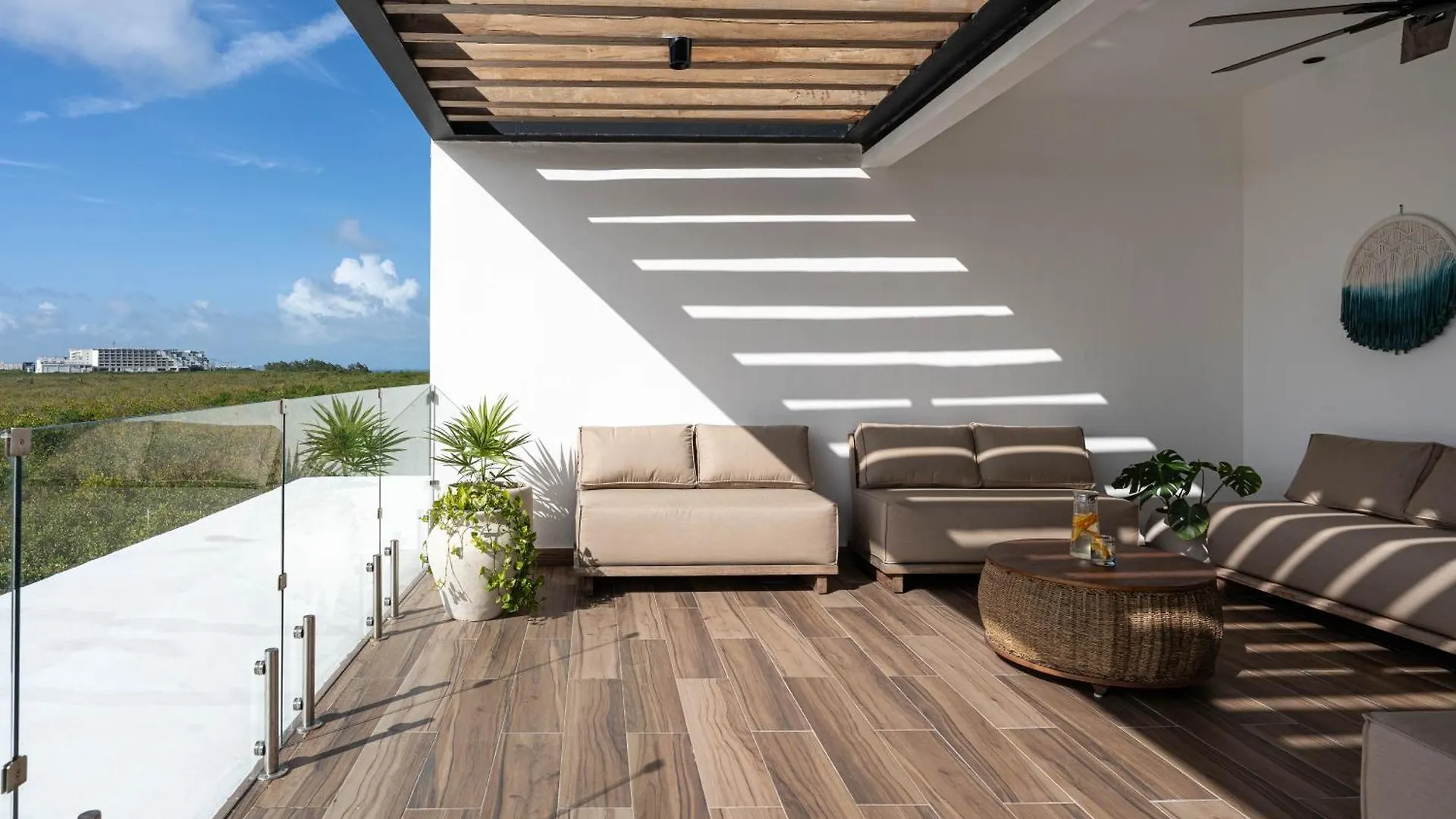 Beachfront Luxury Villa With Pool With Private Cooker & Staff Puerto Morelos