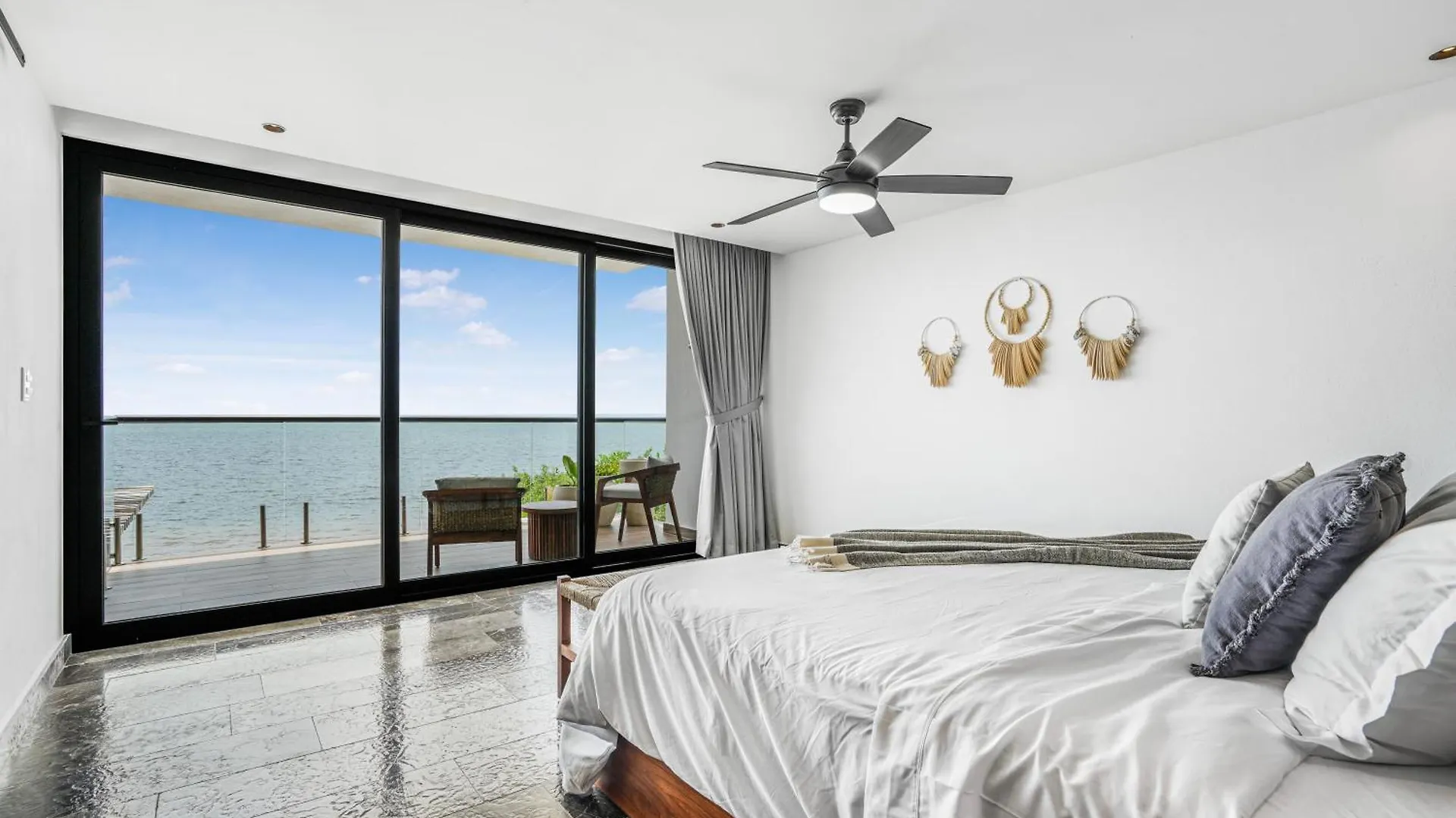 Beachfront Luxury Villa With Pool With Private Cooker & Staff Puerto Morelos Mexico